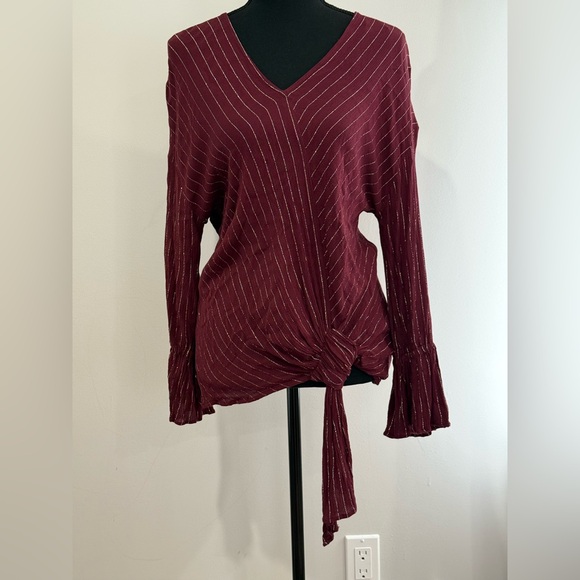 Juicy Couture Tops - Juicy Couture S Burgundy Metallic Silver Striped Tie-Front w Flare Sleeves 778